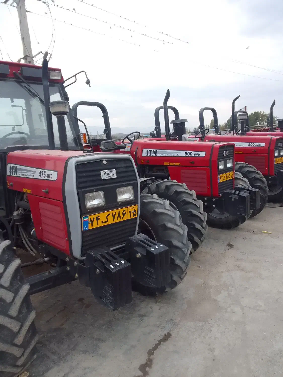 تراکتور ۴۷۵ کابین دار تراکتور ۸۰۰ خشک و کارکرده|خودرو سنگین|اهر, |دیوار