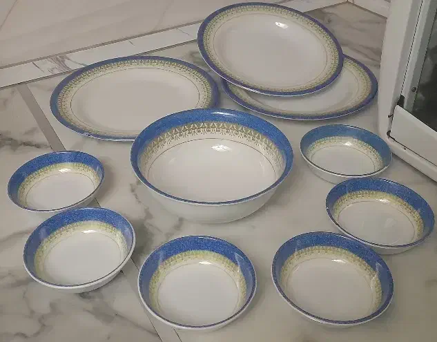 ظروف ملامین و قوری چینی|ظروف سرو و پذیرایی|ری, دیلمان|دیوار