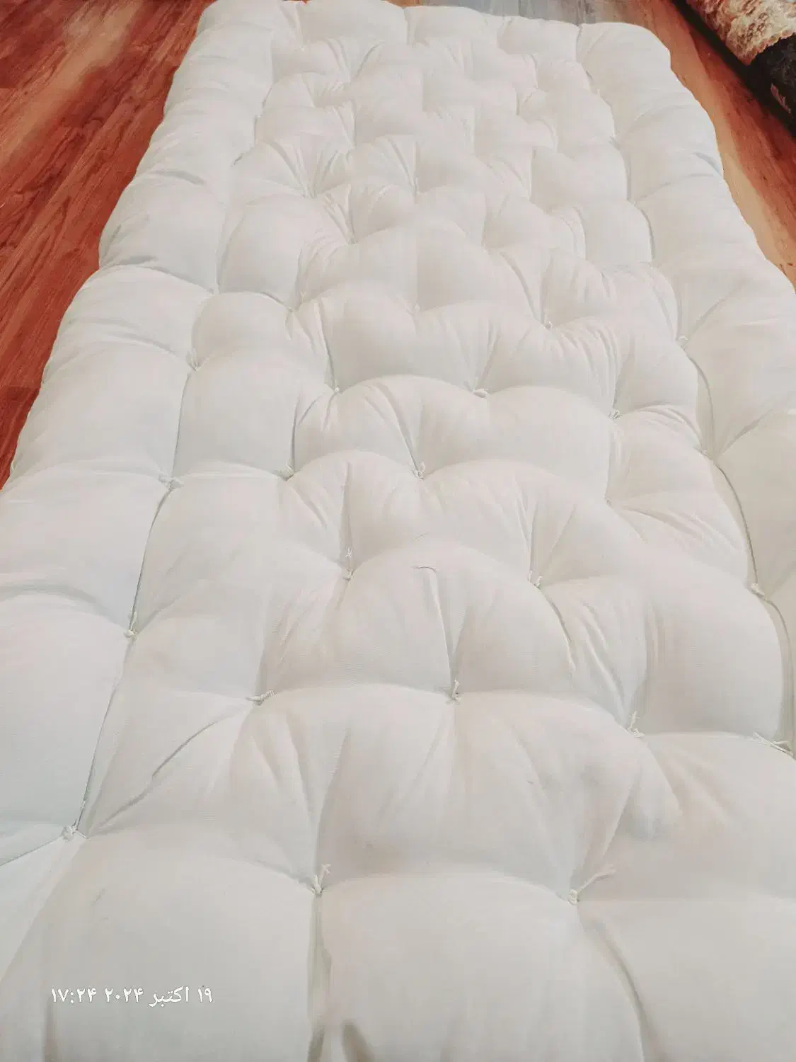 تشک و بالش|رختخواب، بالش، پتو|شهریار, شهریار|دیوار