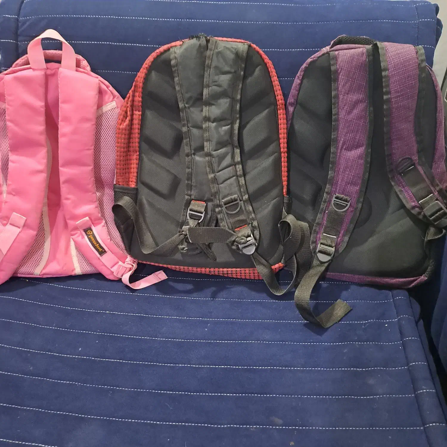 کیف مدرسه دست دوم تمیز|کیف، کفش، کمربند|اهواز, رسالت|دیوار