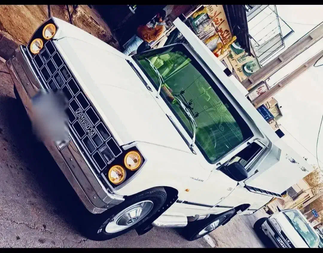 نیسان سفید دیزل تناژ بالا|خودرو سواری و وانت|شیراز, قصرالدشت|دیوار