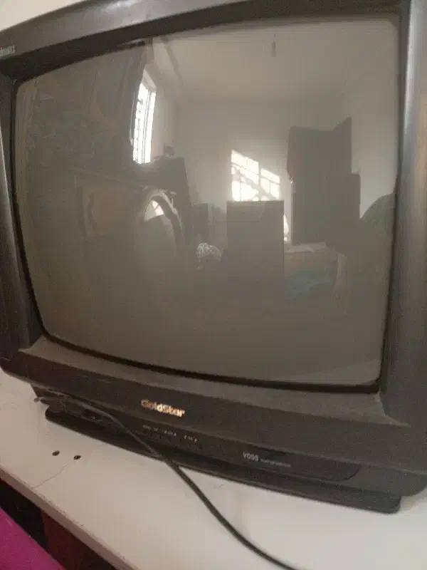 تلویزیون قدیمی|تلویزیون و پروژکتور|چالوس, |دیوار