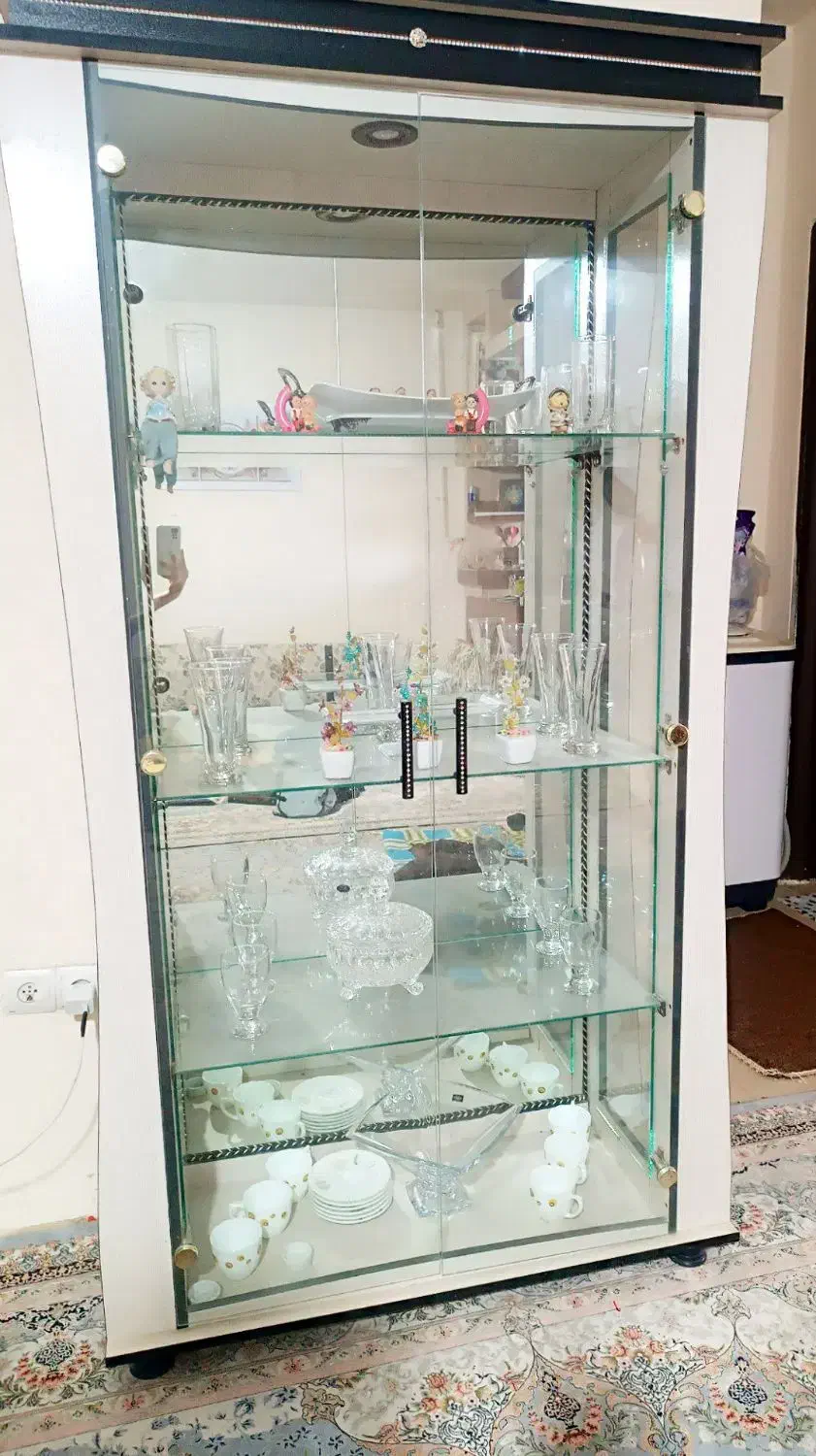 بوفه  نو نو|بوفه، ویترین، کنسول|گلبهار, شهر جدید گلبهار|دیوار