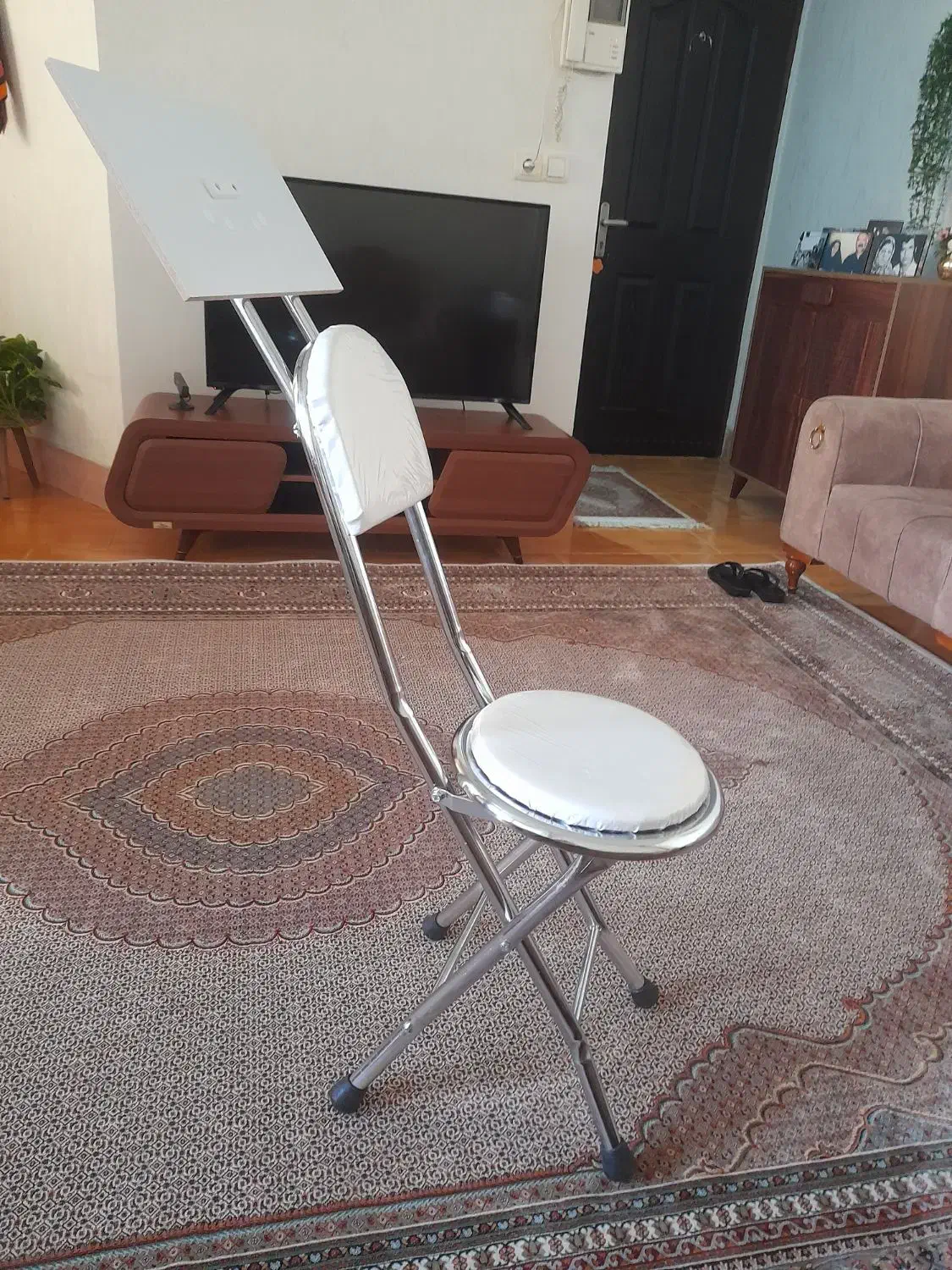 صندلی نماز|صندلی و نیمکت|اراک, |دیوار