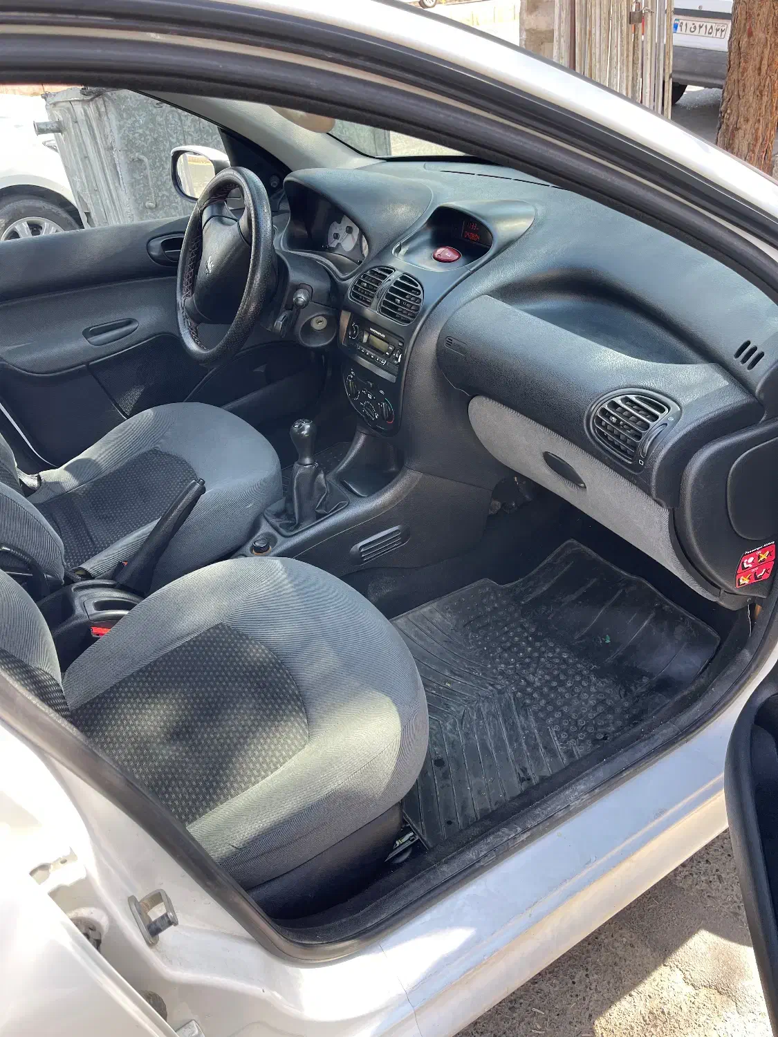 پژو ۲۰۶ تیپ ۲|خودرو سواری و وانت|بیرجند, |دیوار