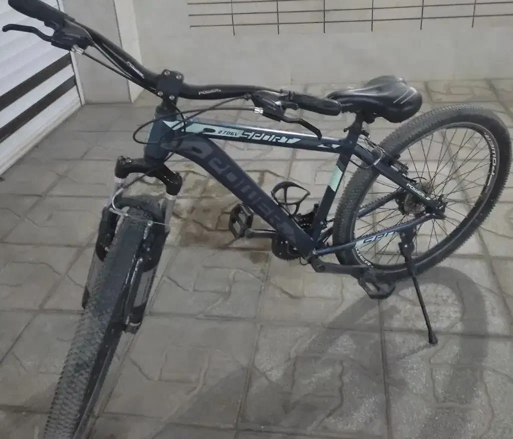 دوچرخه|دوچرخه، اسکیت، اسکوتر|طبس, |دیوار