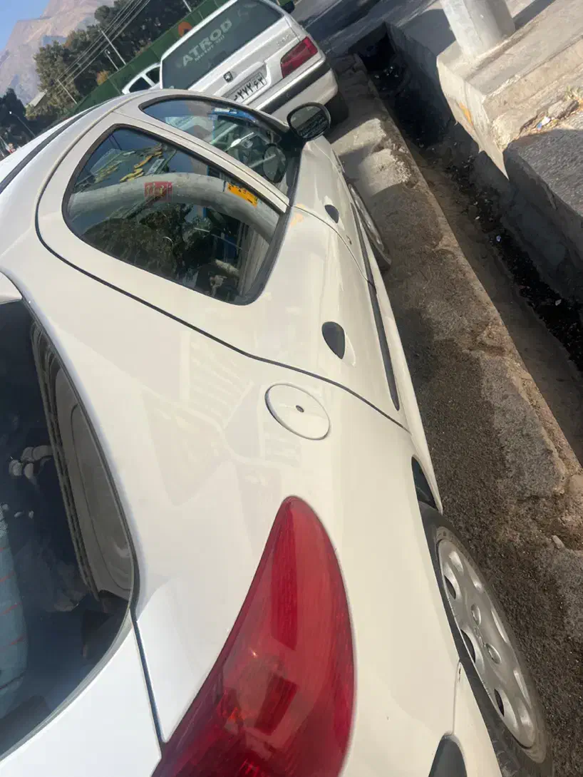 پژو ۲۰۶تیپ دو|خودرو سواری و وانت|شیراز, دکتر حسابی|دیوار