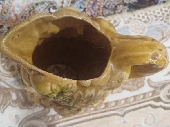 پارچ قدیمی|کلکسیون اشیاء عتیقه|سلماس, |دیوار