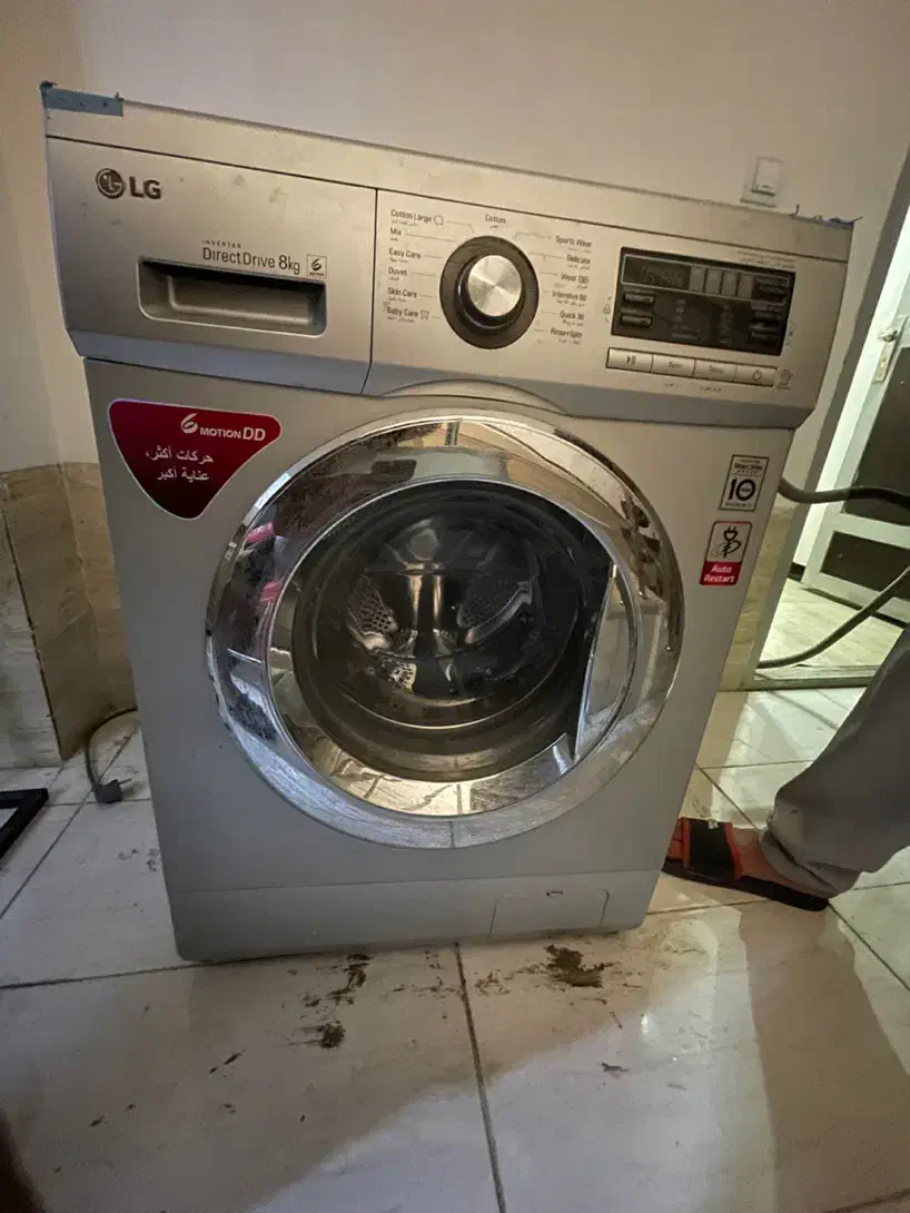 لباسشویی LG|ماشین لباسشویی و خشک‌کن لباس|صدرا-فارس, فاز ۱|دیوار