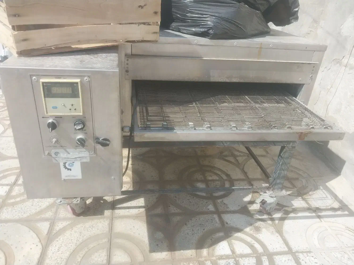 دستگاه ریلی پیتزا|کافی‌شاپ و رستوران|یاسوج, |دیوار