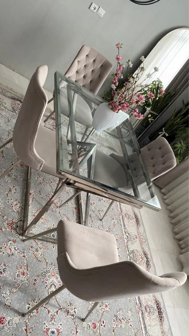 میز غذا خوری|میز و صندلی غذاخوری|شیروان (خراسان), |دیوار