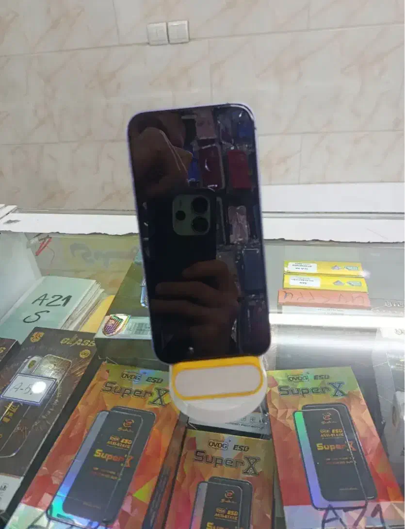 آیفون 12 نرمال 128|موبایل|شیراز, فخرآباد (دروازه کازرون)|دیوار