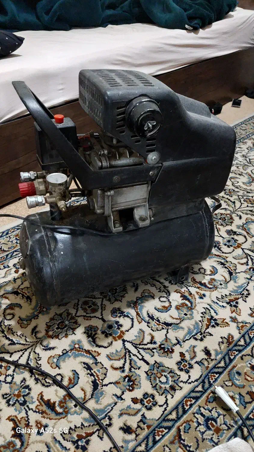 پمپ باد ۲۴ لیتری هیوندای|ابزارآلات|کرج, خرمدشت|دیوار