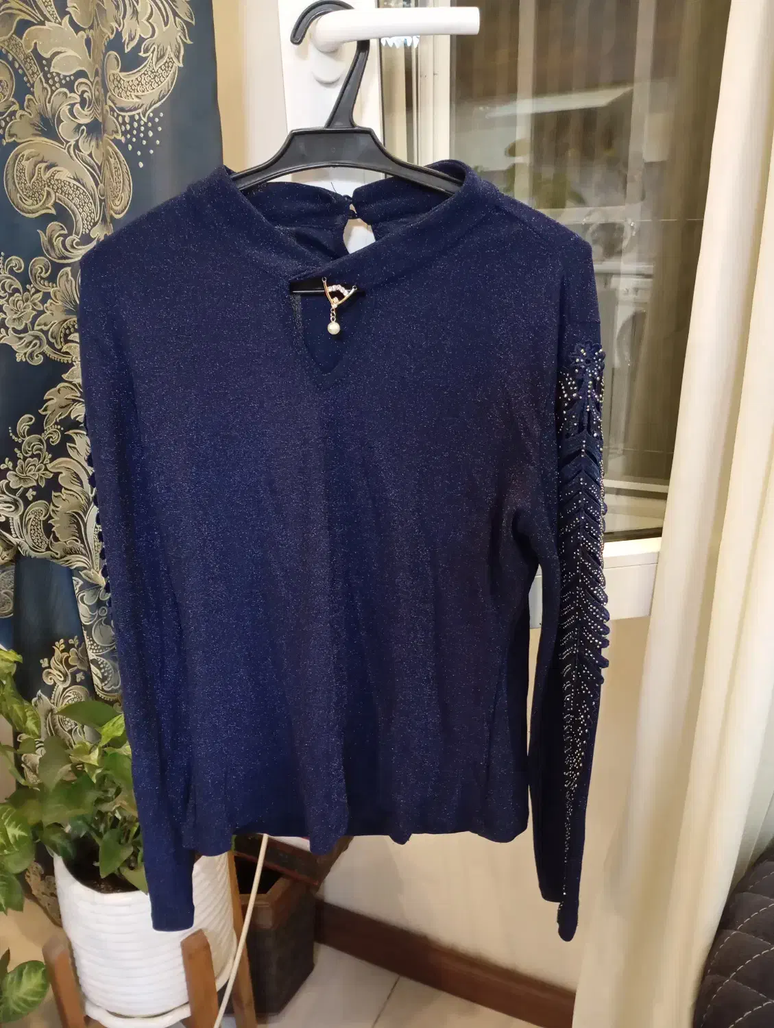 شومیز لمه|لباس|نور, |دیوار