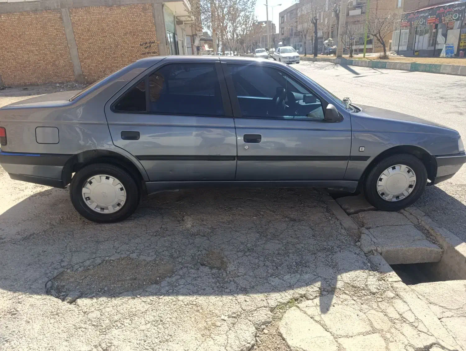 405|خودرو سواری و وانت|شاهین دژ, |دیوار