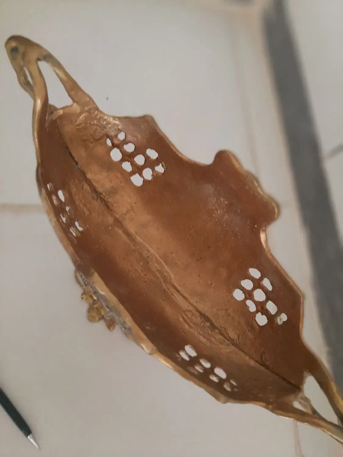 کشکول برنجی|کلکسیون اشیاء عتیقه|اراک, |دیوار