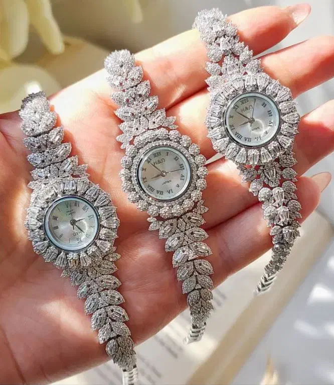 ست نقره مدل زیتونی و کارتیر با ساعت نقره|بدلیجات|تبریز, |دیوار