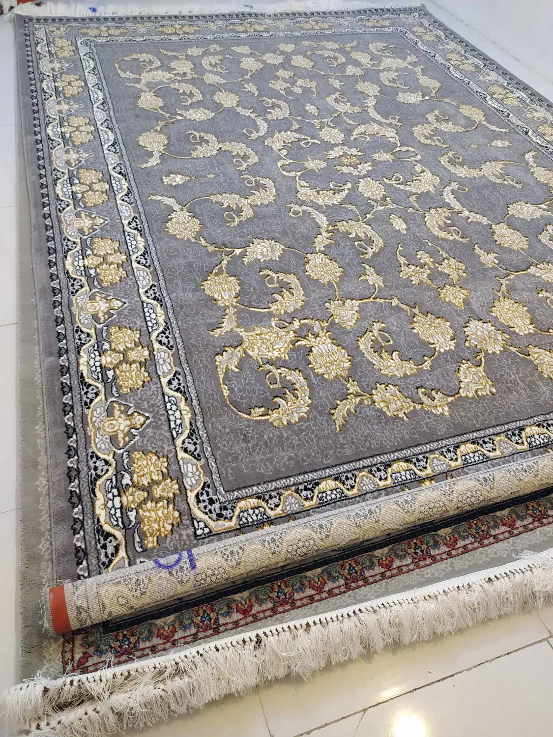 9متری ورساچه فیلی نخ B c F نو|فرش|نهاوند, |دیوار