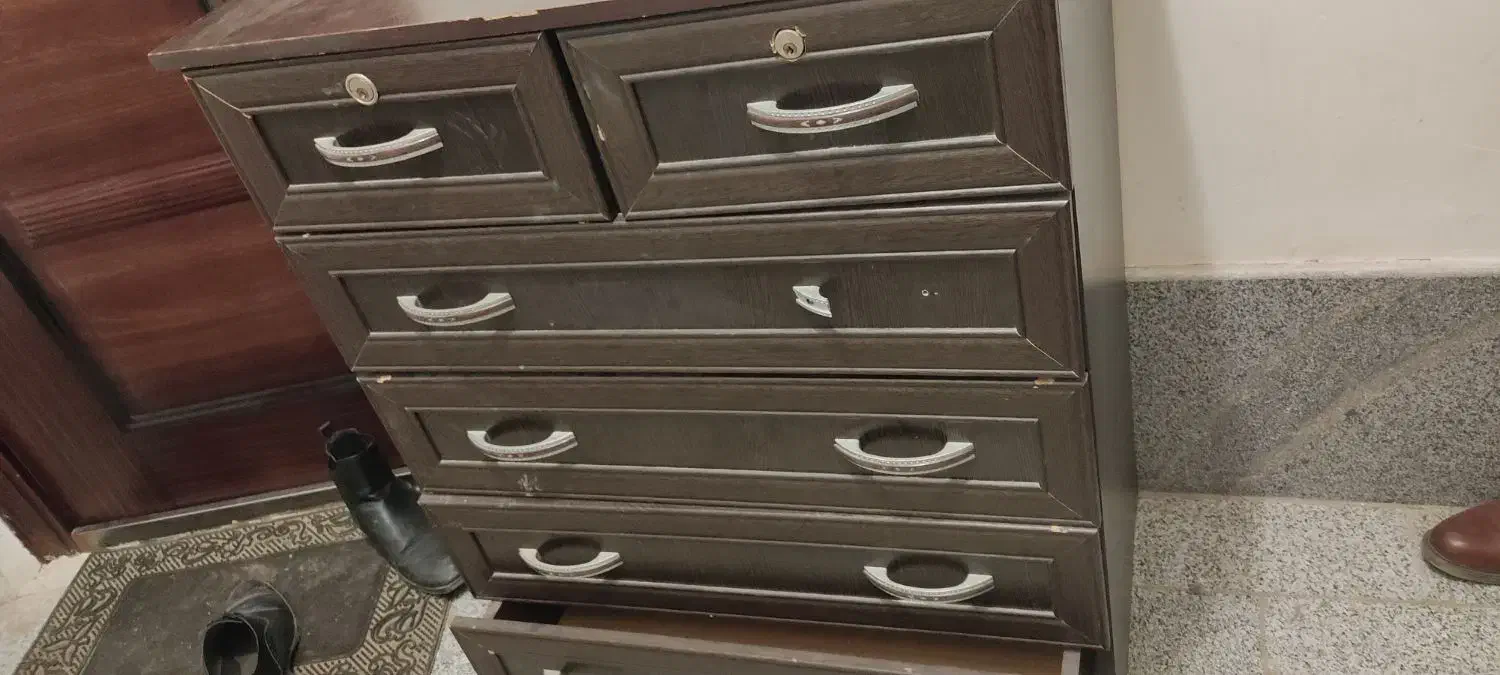 دراور|جاکفشی، کمد، دراور|گنبد کاووس, |دیوار