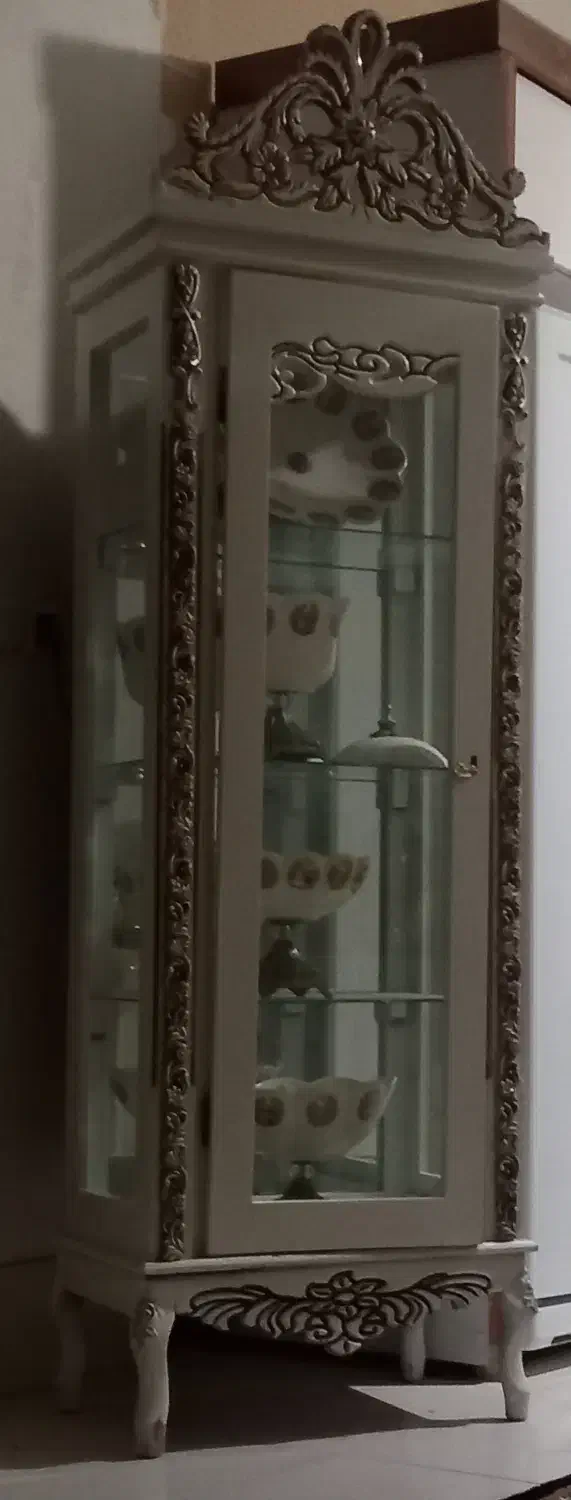 گنجه|بوفه، ویترین، کنسول|تربتحیدریه, پائین ولایت|دیوار