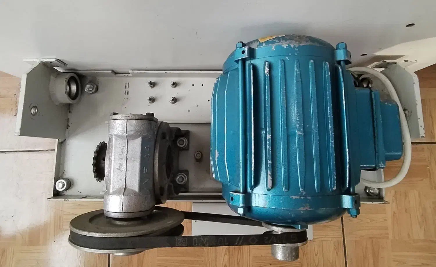 موتور گیربکس ایتالیایی و آلمانی|ماشین‌آلات صنعتی|تهران, شهرک دانشگاه|دیوار