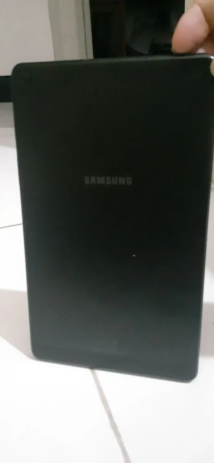 تبلت ۸اینچ سامسونگ گلکسی|تبلت|ساری, |دیوار