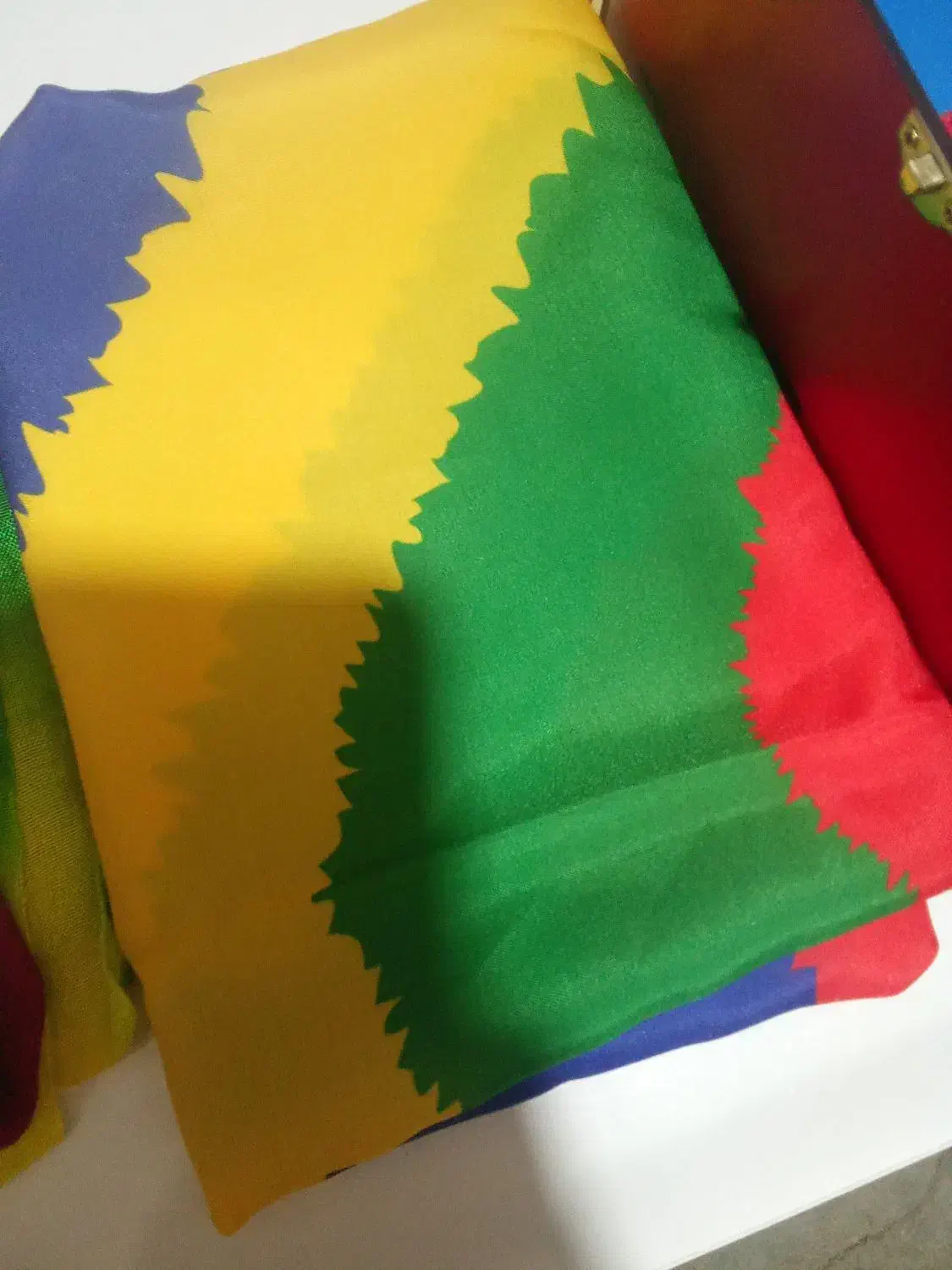 گالری بدلیجات اجاره ای و فروشی ماهلین|بدلیجات|سمیرم, |دیوار