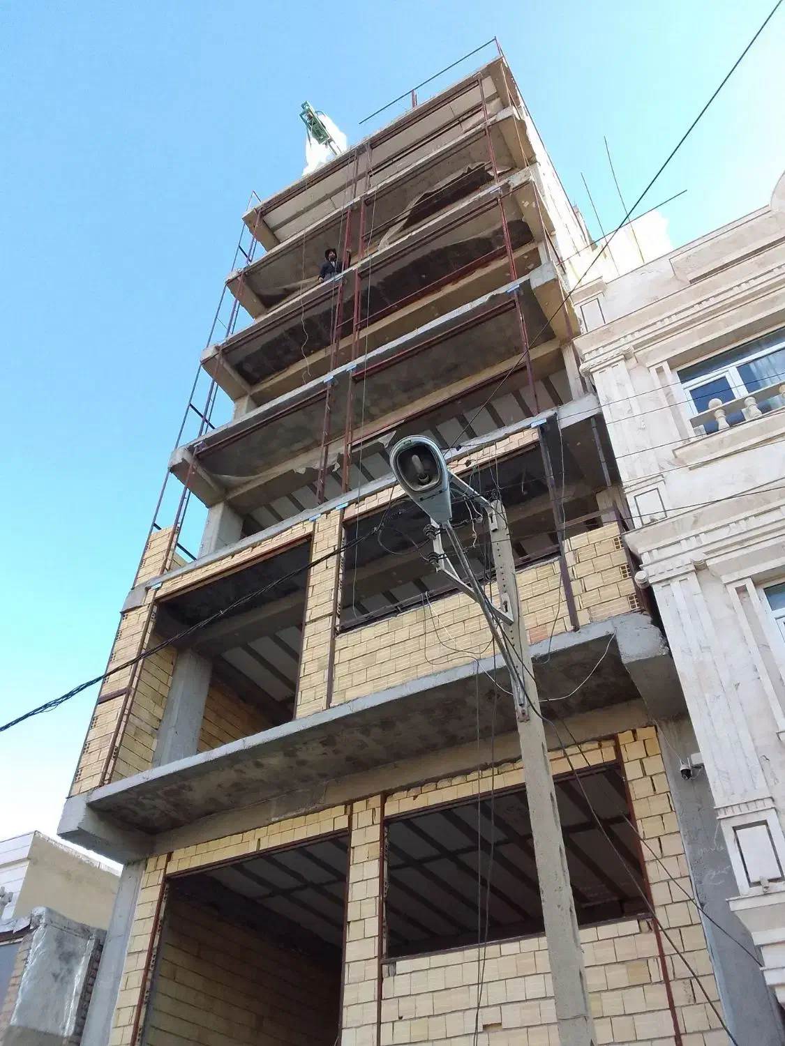 اجرای وال پست ونبشی کشی ساختمان|خدمات پیشه و مهارت|کنگاور, |دیوار