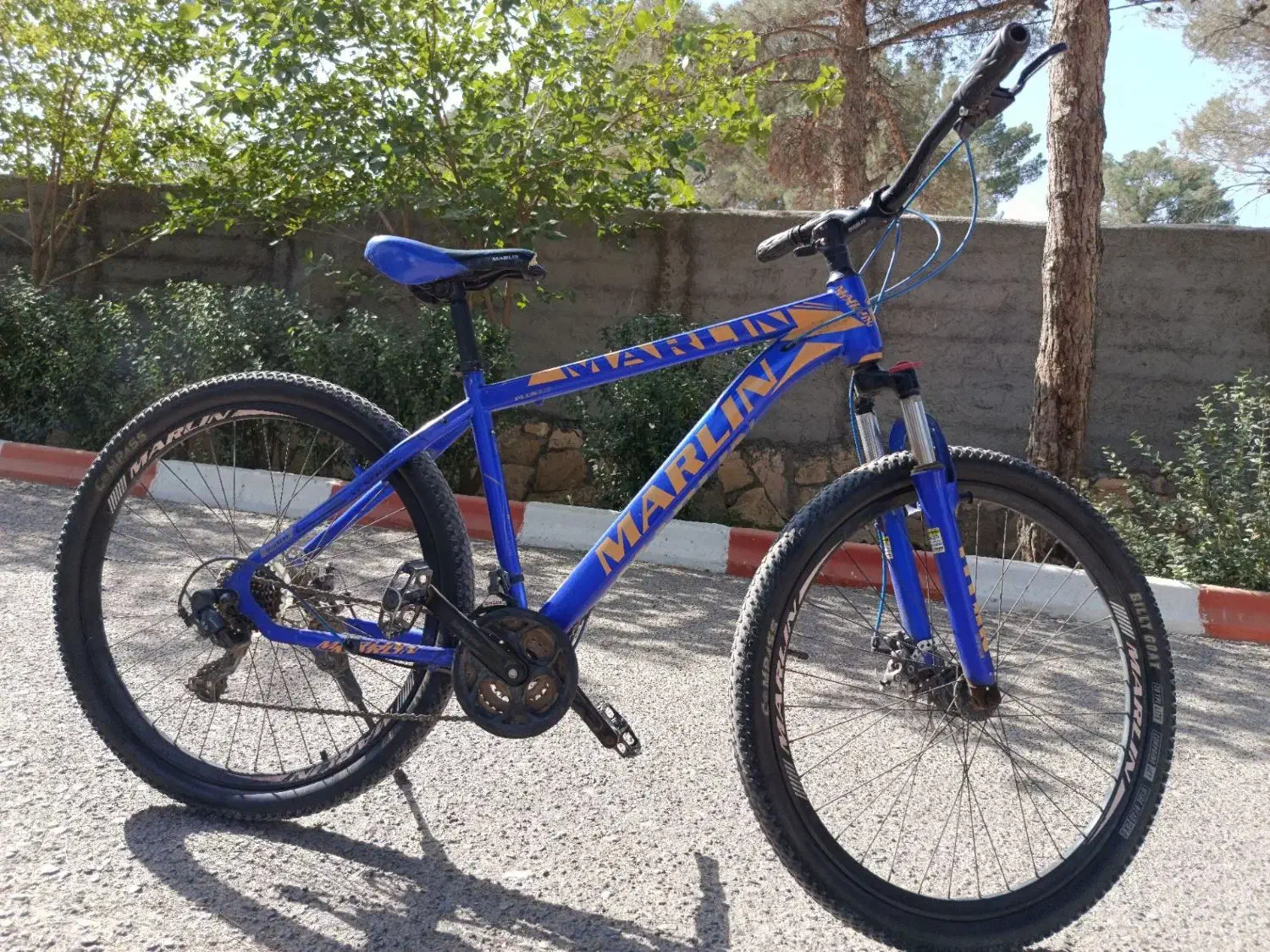 دوچرخه|دوچرخه، اسکیت، اسکوتر|تربت جام, تیپ ۳۸ زرهی تربت جام|دیوار