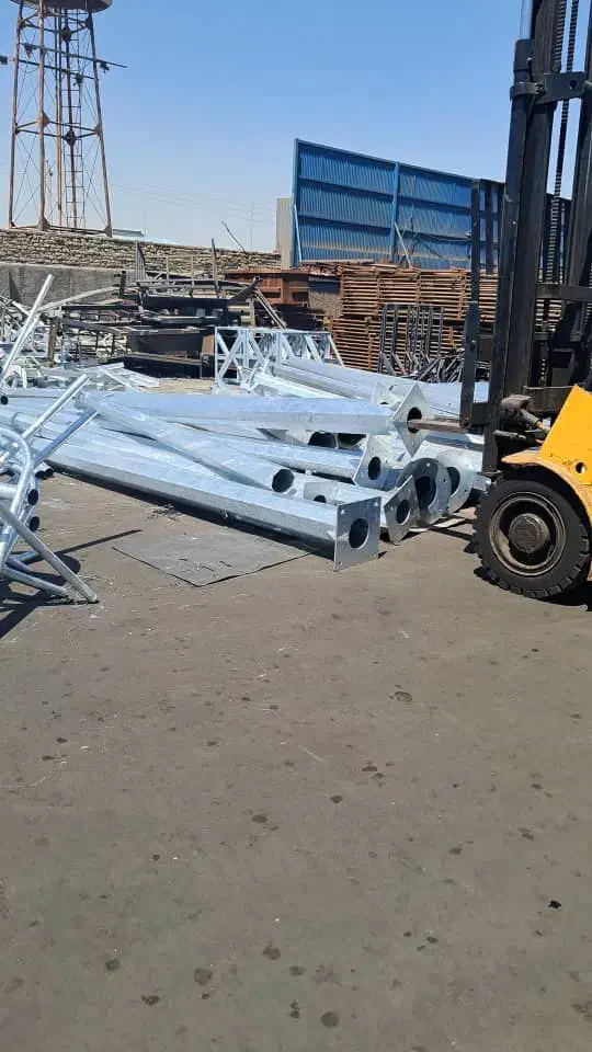 پایه ۸ وجهی کد ۵۳۷|خدمات پیشه و مهارت|چهاردانگه (تهران), |دیوار