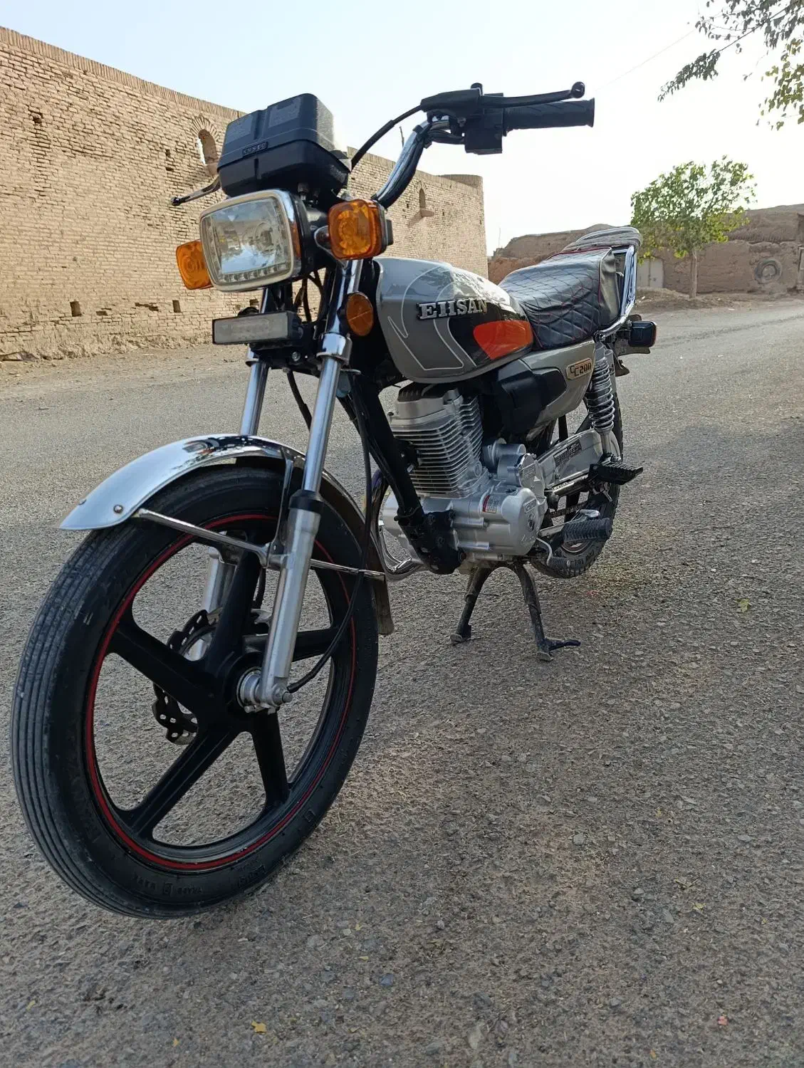 موتور 200احسان1401|موتورسیکلت|بجستان, |دیوار
