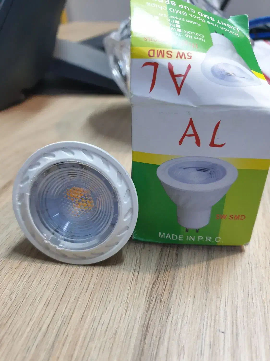 لامپ هالوژن سوزنی|لامپ و چراغ|تهران, ایرانشهر|دیوار