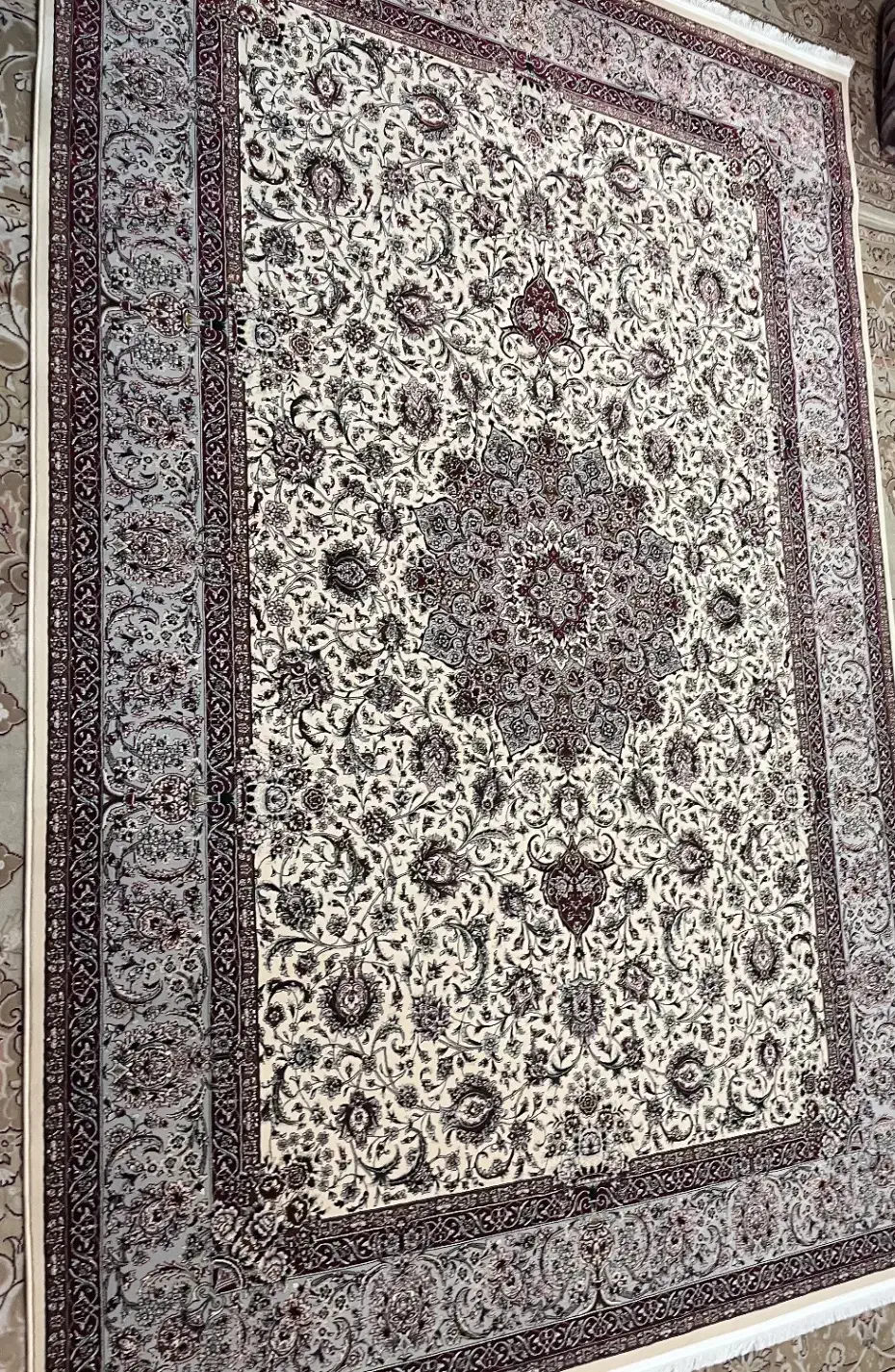 فرش ماشینی|فرش|شیراز, فرگاز|دیوار