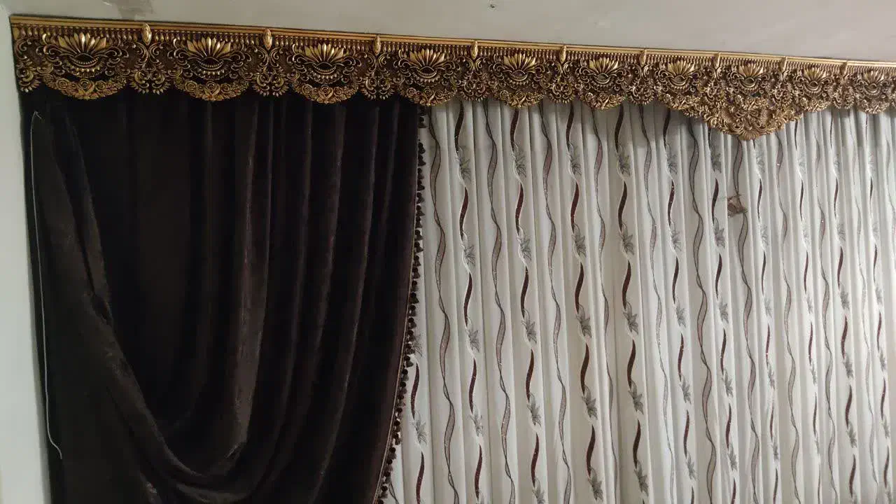 پرده شیک و در حد نو با تمام وسایل|پرده، رانر، رومیزی|شاهین‌شهر, شهرک سایت|دیوار