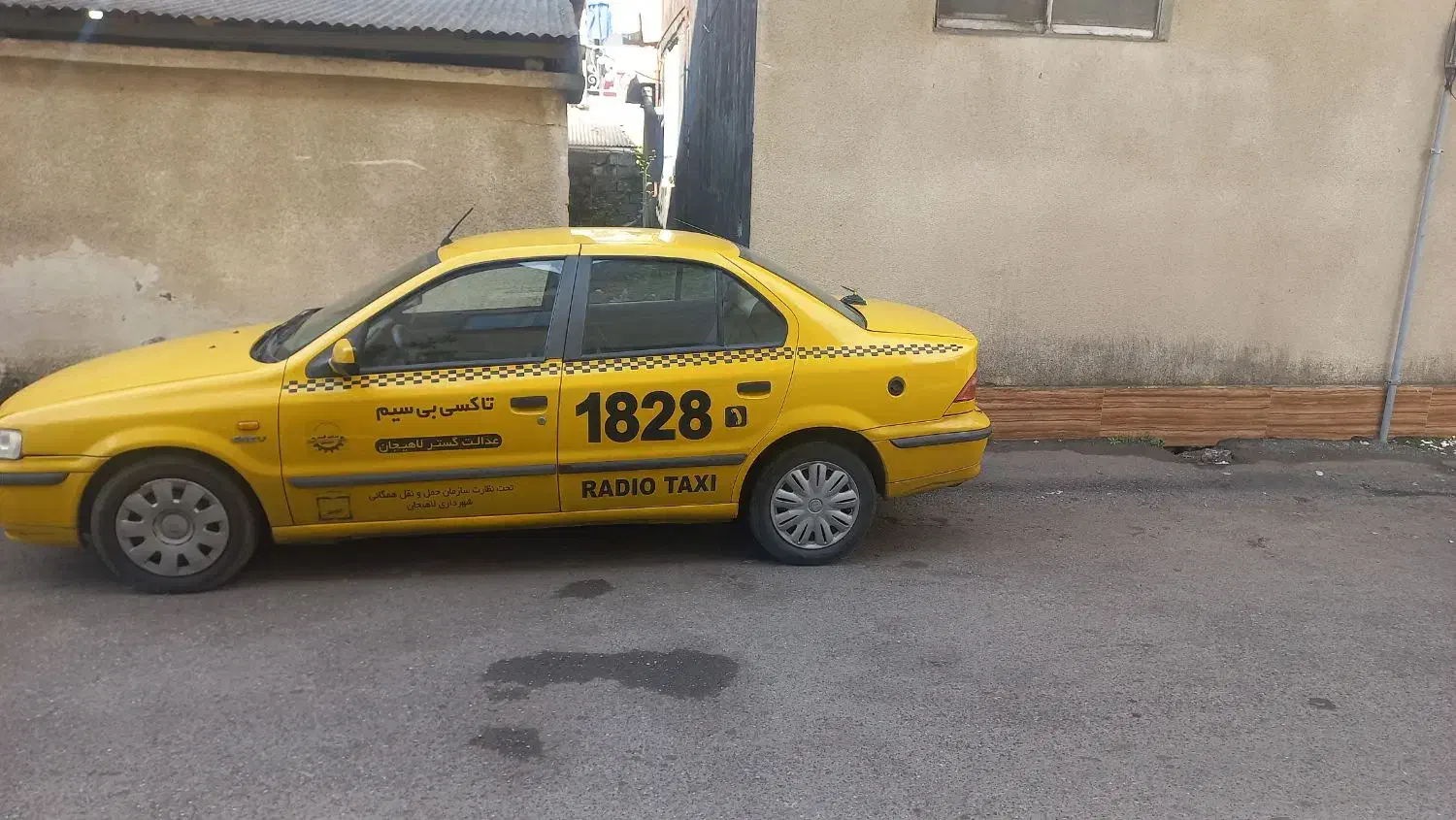 تاکسی بی سیم لاهیجان1828|خودرو سواری و وانت|لاهیجان, گلستان|دیوار