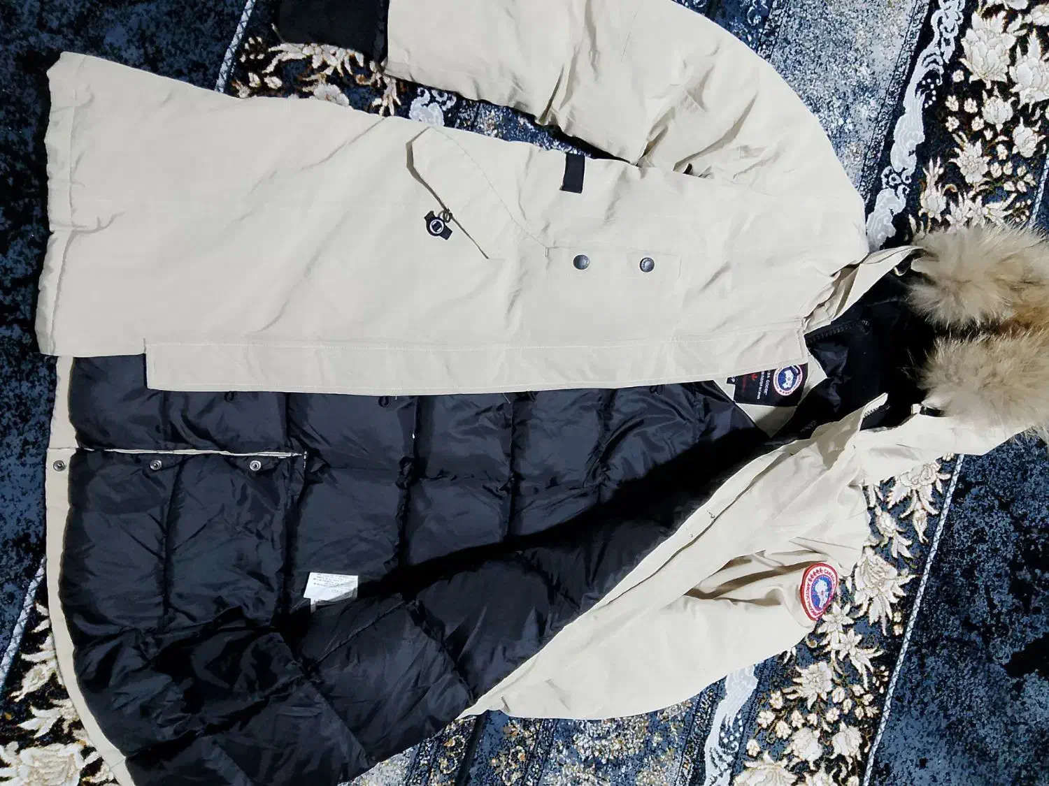 پالتو جنس اصل داخل پر|لباس|ملایر, |دیوار