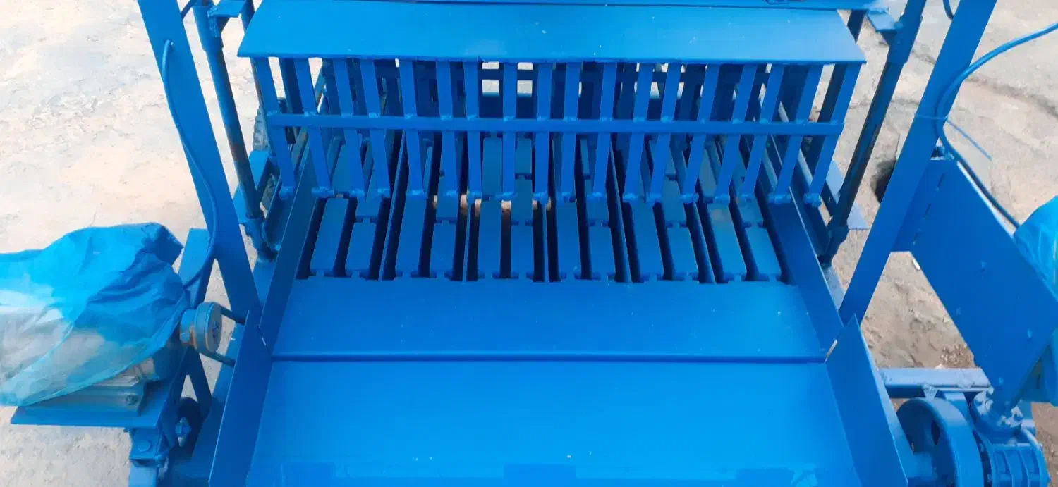 بلوک زن و فرغون صنعتی و هم زن صنعتی|ماشینآلات صنعتی|بهارستان, |دیوار