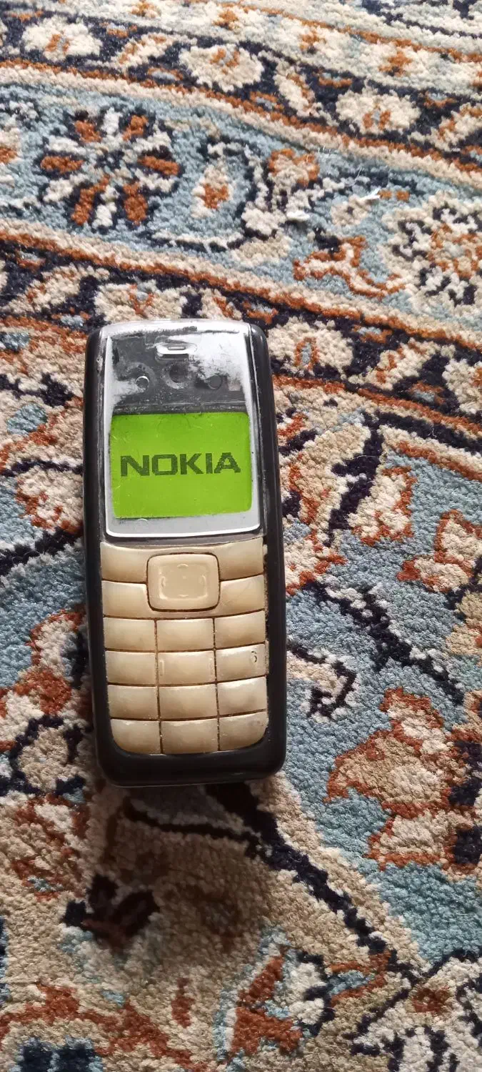 نوکیا وسامسونگ دانه ای ۴۰۰ آنتن دهی بالا|موبایل|لنگرود, |دیوار