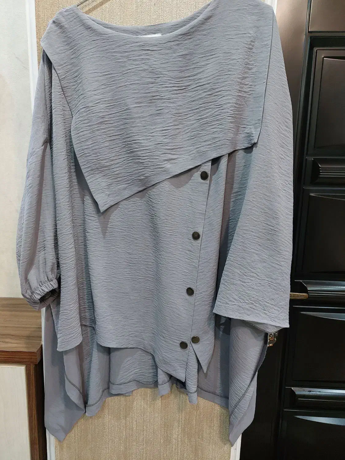 همه تونیک ها سایز ۴۲تا ۴۴ میخوره .|لباس|تهران, بوستان ولایت|دیوار