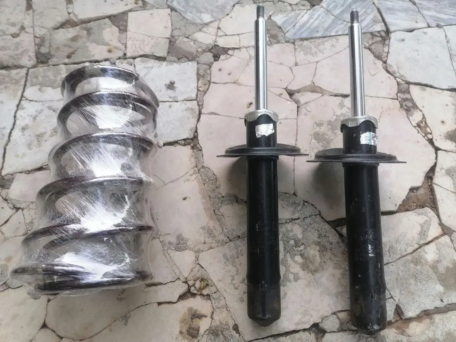 هدرز کمک فنر کیت مکش|قطعات یدکی و لوازم جانبی|بروجرد, |دیوار