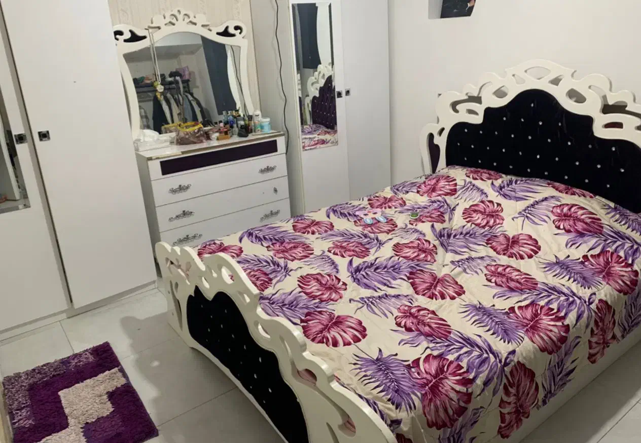 سرویس خواب|تخت و سرویس خواب|اصفهان, قهجاورستان|دیوار