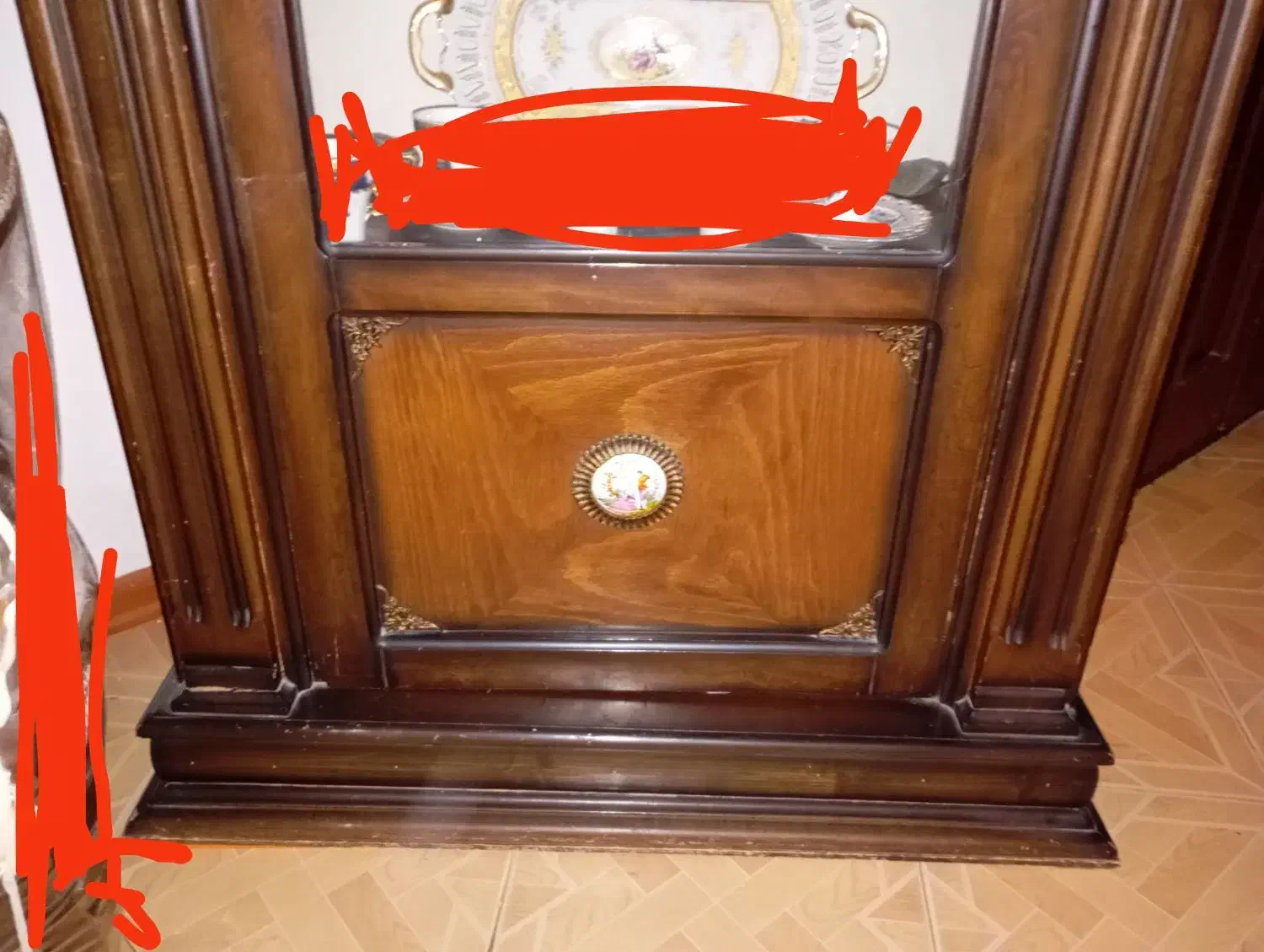 بوفه.گنجه.|بوفه، ویترین، کنسول|نیشابور, دارایی|دیوار