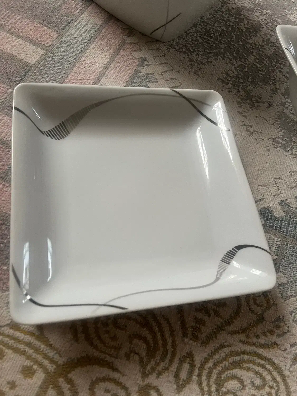 ظروف غذاخوری|ظروف سرو و پذیرایی|آستانه اشرفیه, |دیوار