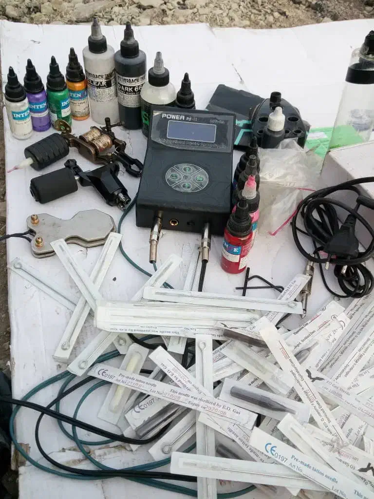 دستگاه تتوبدن وابروشیدردوموتورقوی باترانس پدال و|آرایشی، بهداشتی، درمانی|تهران, درب دوم|دیوار