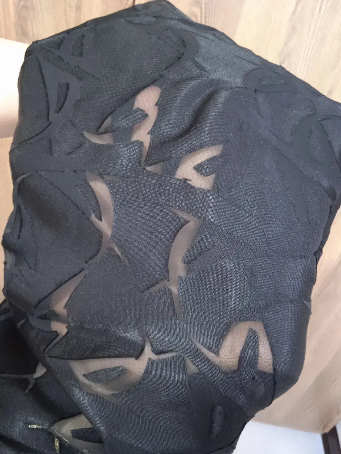 چادر مجلسی|لباس|اصفهان, شاهد|دیوار