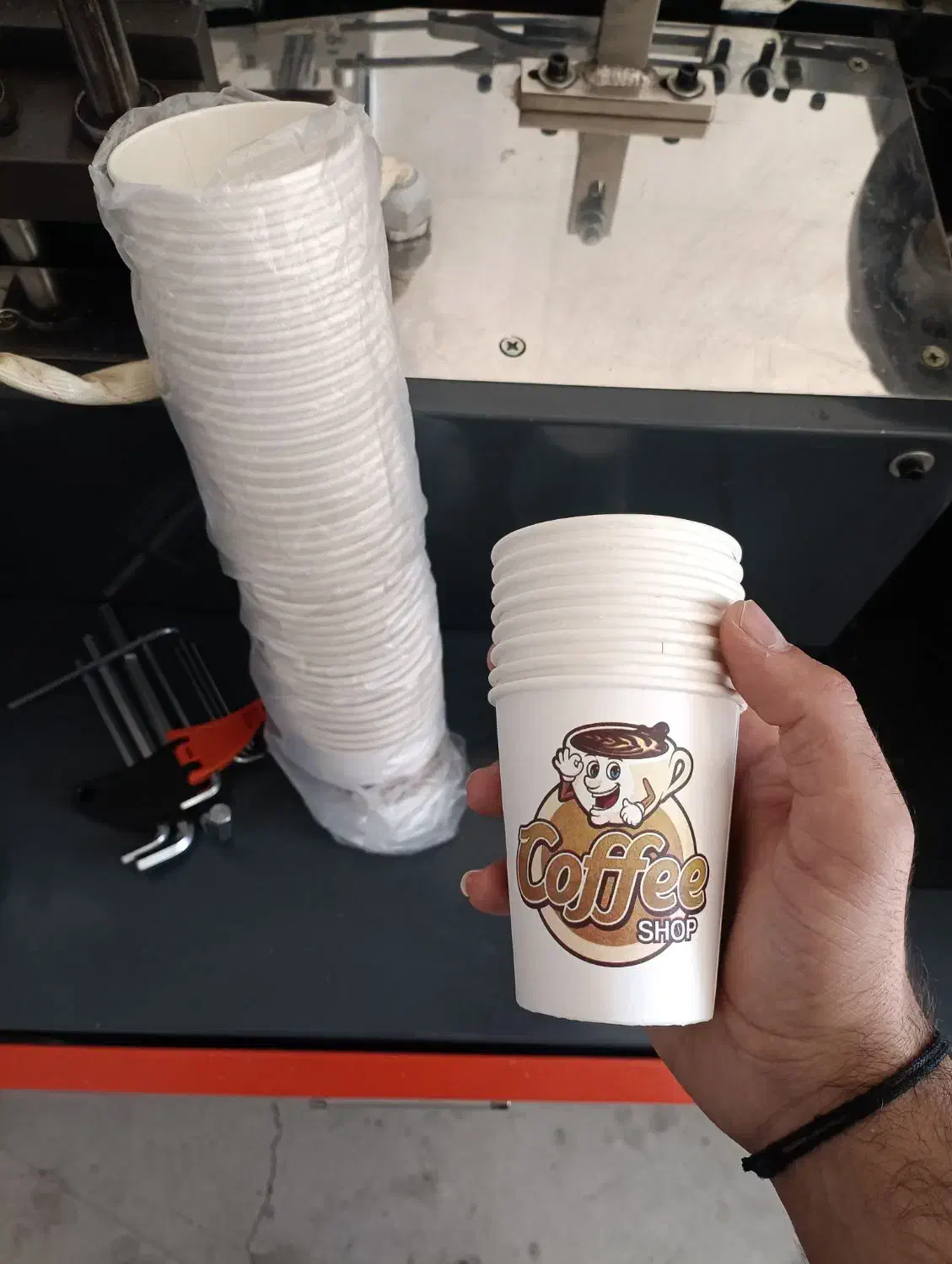 لیوان کاغذی پارس رویال|ظروف نگهدارنده، پلاستیکی، یک‌بارمصرف|تبریز, |دیوار