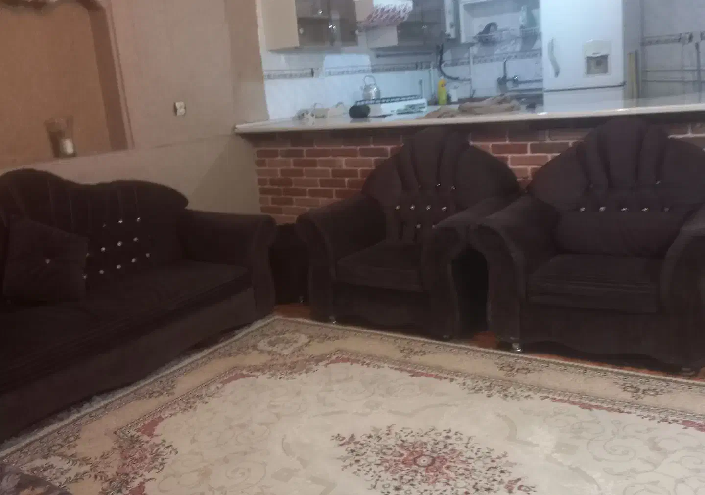 اجاره روزانه/هفتگی/ماهانه|اجارهٔ کوتاه‌مدت آپارتمان و سوئیت|شیراز, تحویلی|دیوار