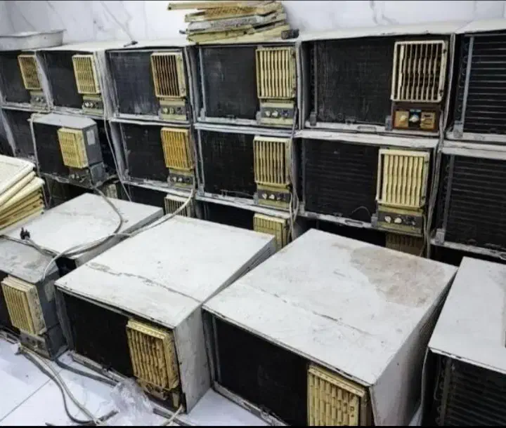 کولرهای گازی پنجره ای دوتیکه سوخته نیمسوزمیخریم|کولر گازی و فنکوئل|شوشتر, |دیوار