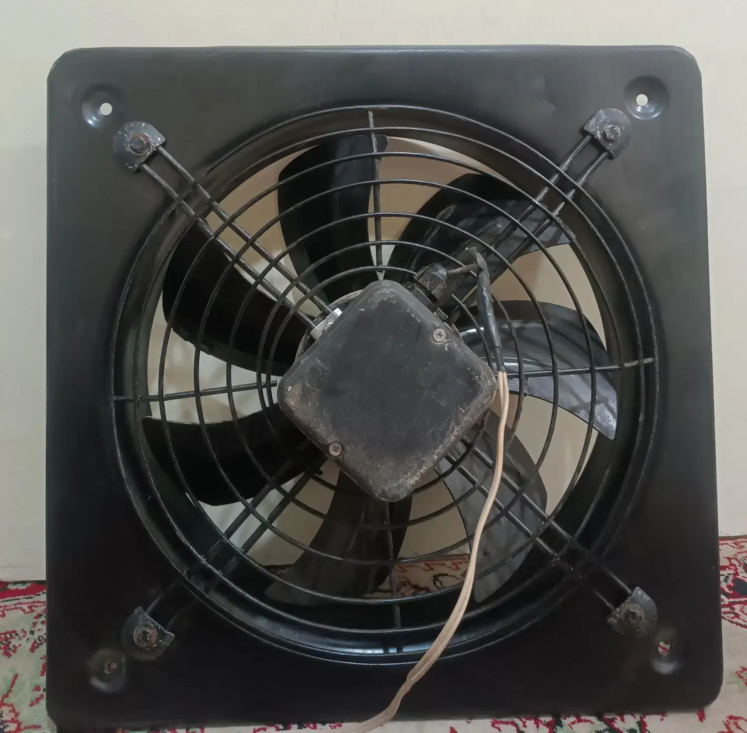 هواکش|پنکه و تصفیه‌کنندهٔ هوا|تبریز, |دیوار