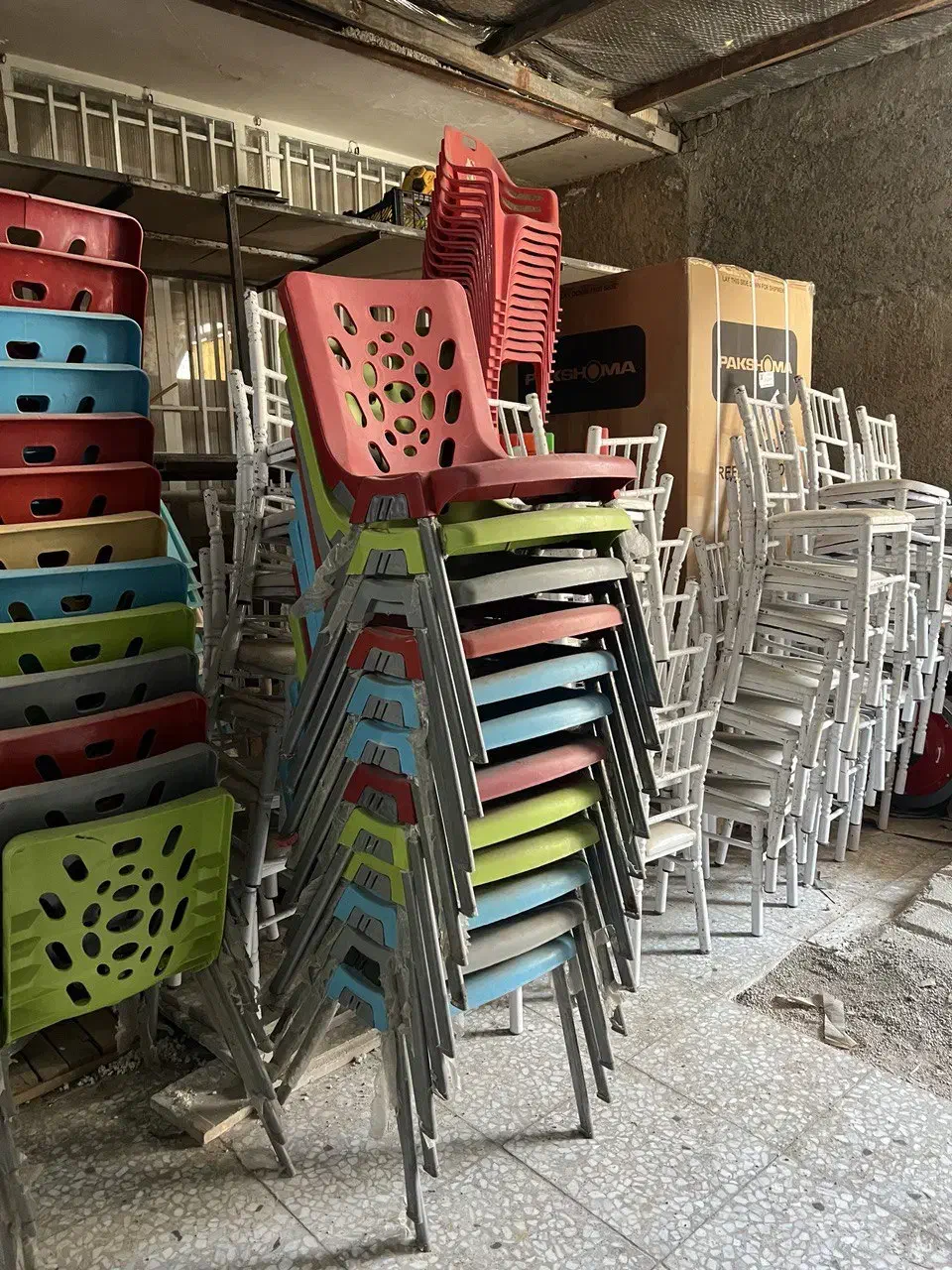 فروش عمده صندلی و میز تشریفات زیر قیمت|مبلمان اداری|شیراز, تلخ داش|دیوار